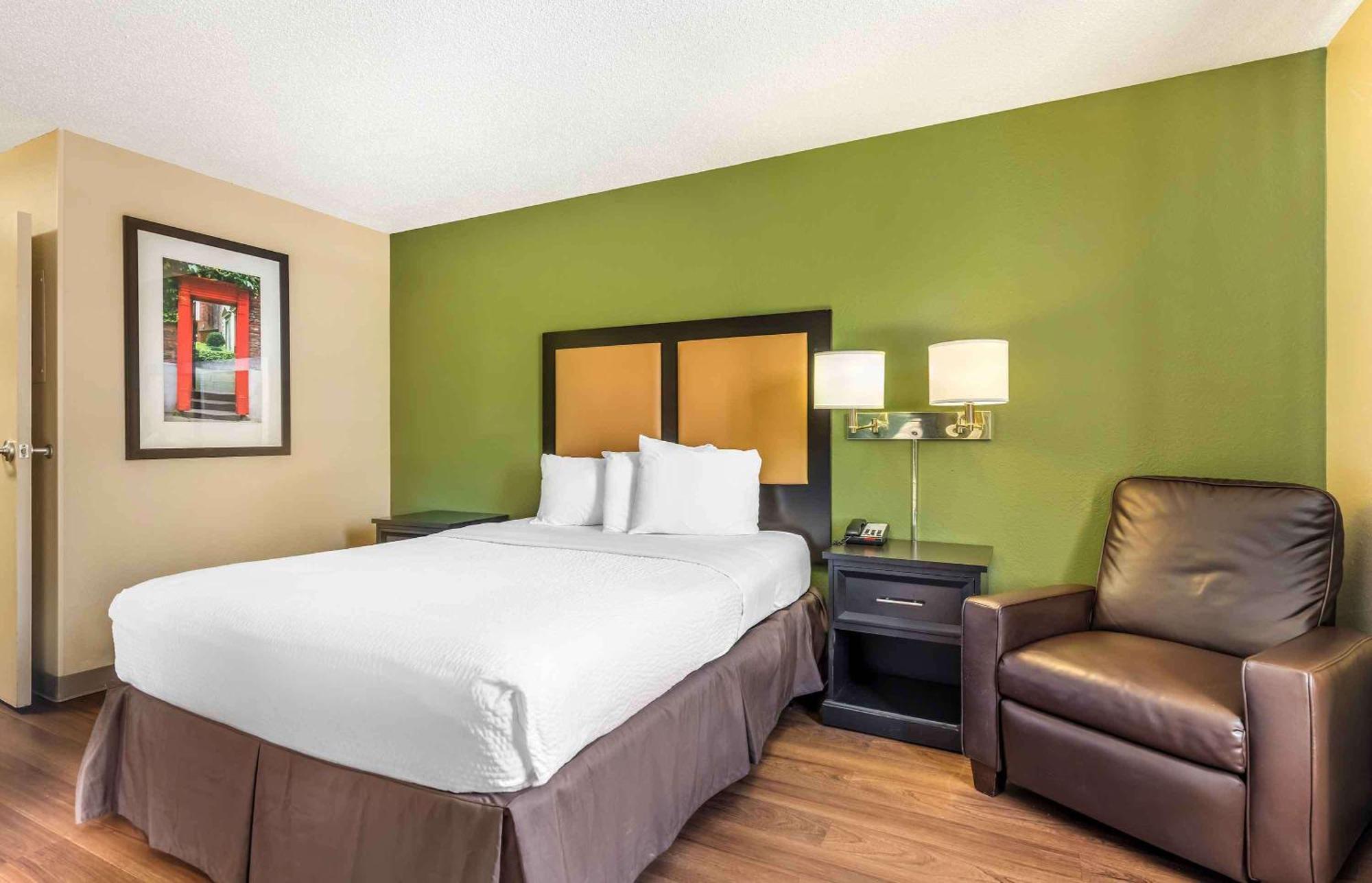 Extended Stay America Suites - Minneapolis - Мейпъл Гроув Екстериор снимка